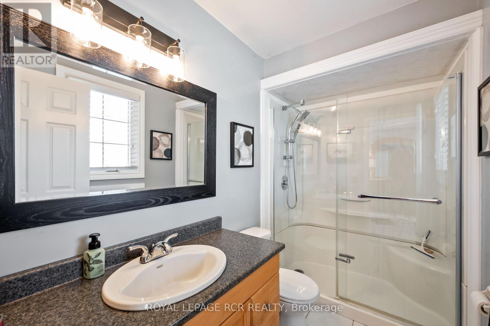 95 Meadow Drive, Orangeville, Ontario  L9W 4K8 - Photo 24 - W12964620