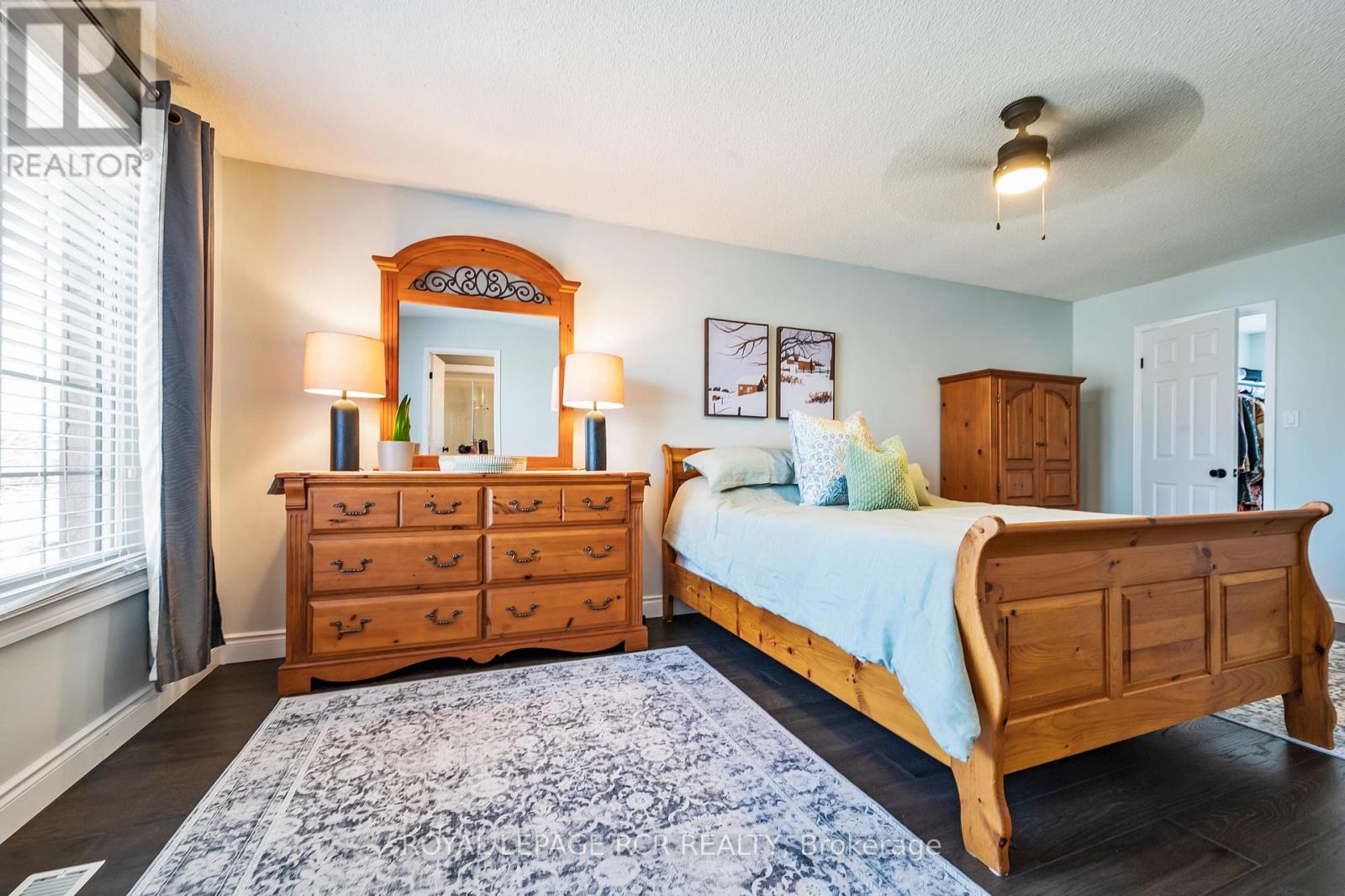 95 Meadow Drive, Orangeville, Ontario  L9W 4K8 - Photo 25 - W12964620