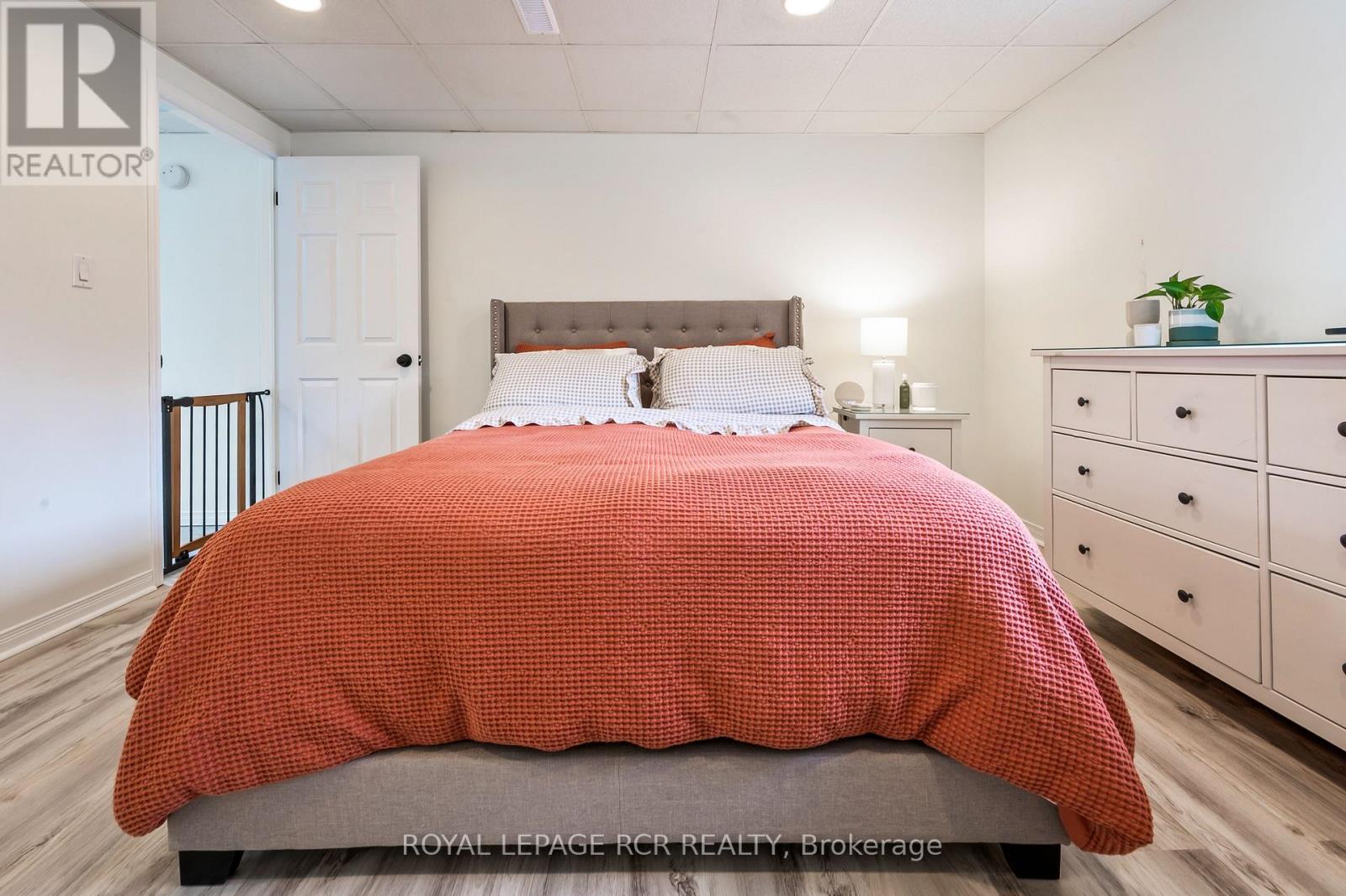 95 Meadow Drive, Orangeville, Ontario  L9W 4K8 - Photo 39 - W12964620