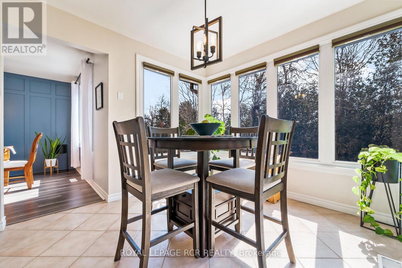 95 Meadow Drive, Orangeville, Ontario  L9W 4K8 - Photo 9 - W12964620