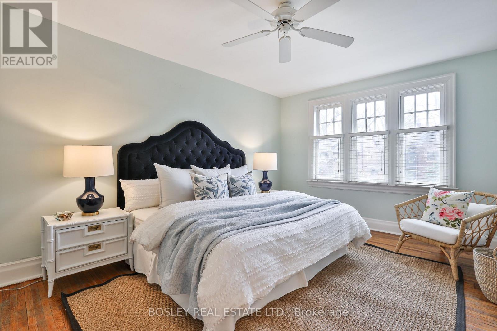 88 Indian Grove, Toronto, Ontario  M6R 2Y4 - Photo 18 - W12964624