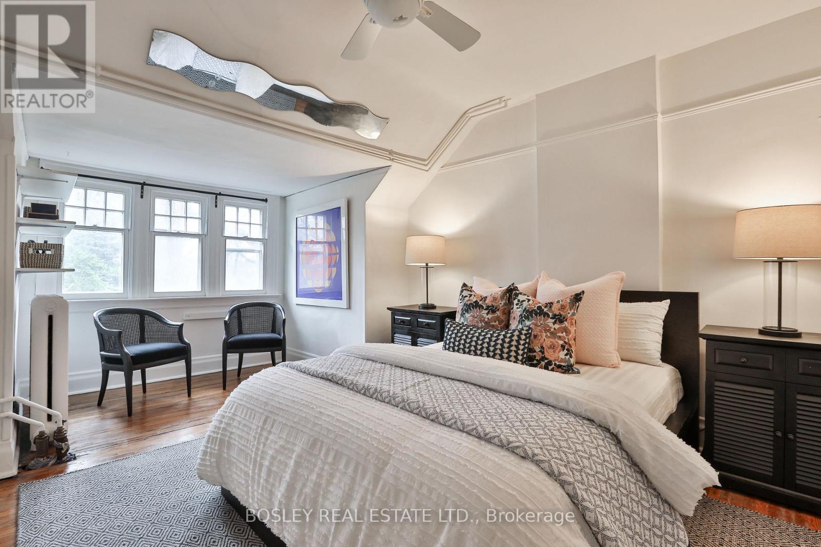 88 Indian Grove, Toronto, Ontario  M6R 2Y4 - Photo 21 - W12964624