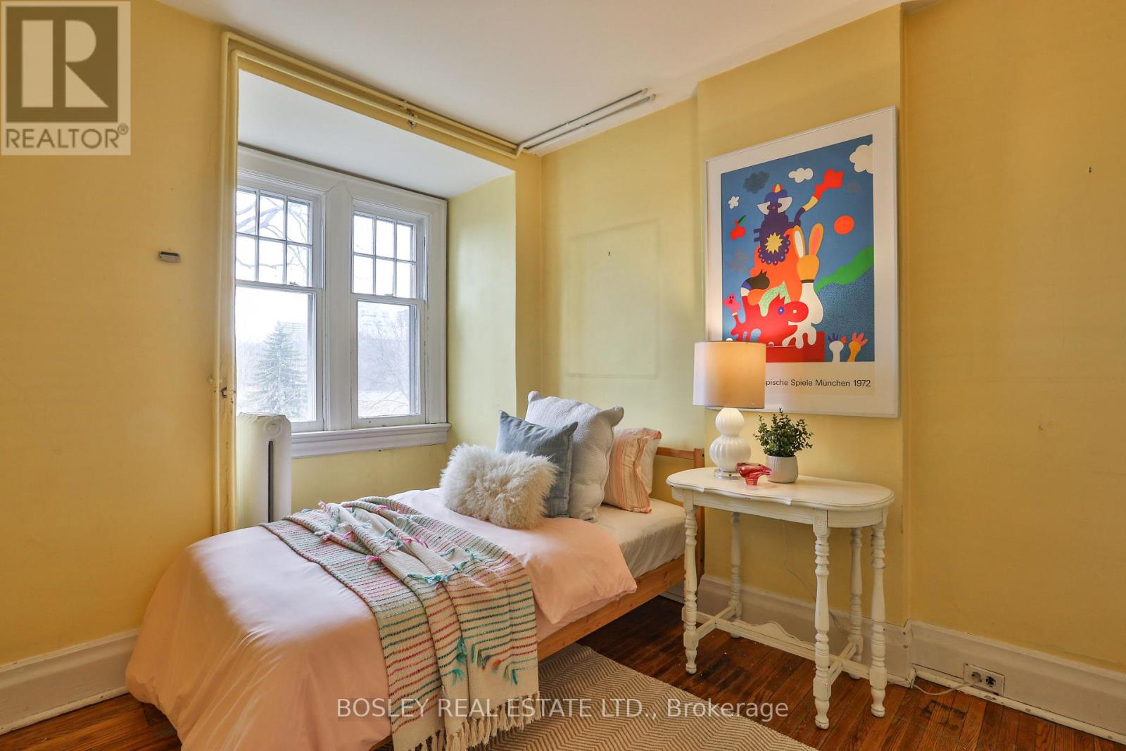 88 Indian Grove, Toronto, Ontario  M6R 2Y4 - Photo 27 - W12964624