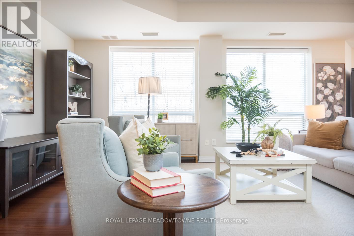 311 - 483 Faith Drive, Mississauga, Ontario  L5R 0A1 - Photo 4 - W12964668