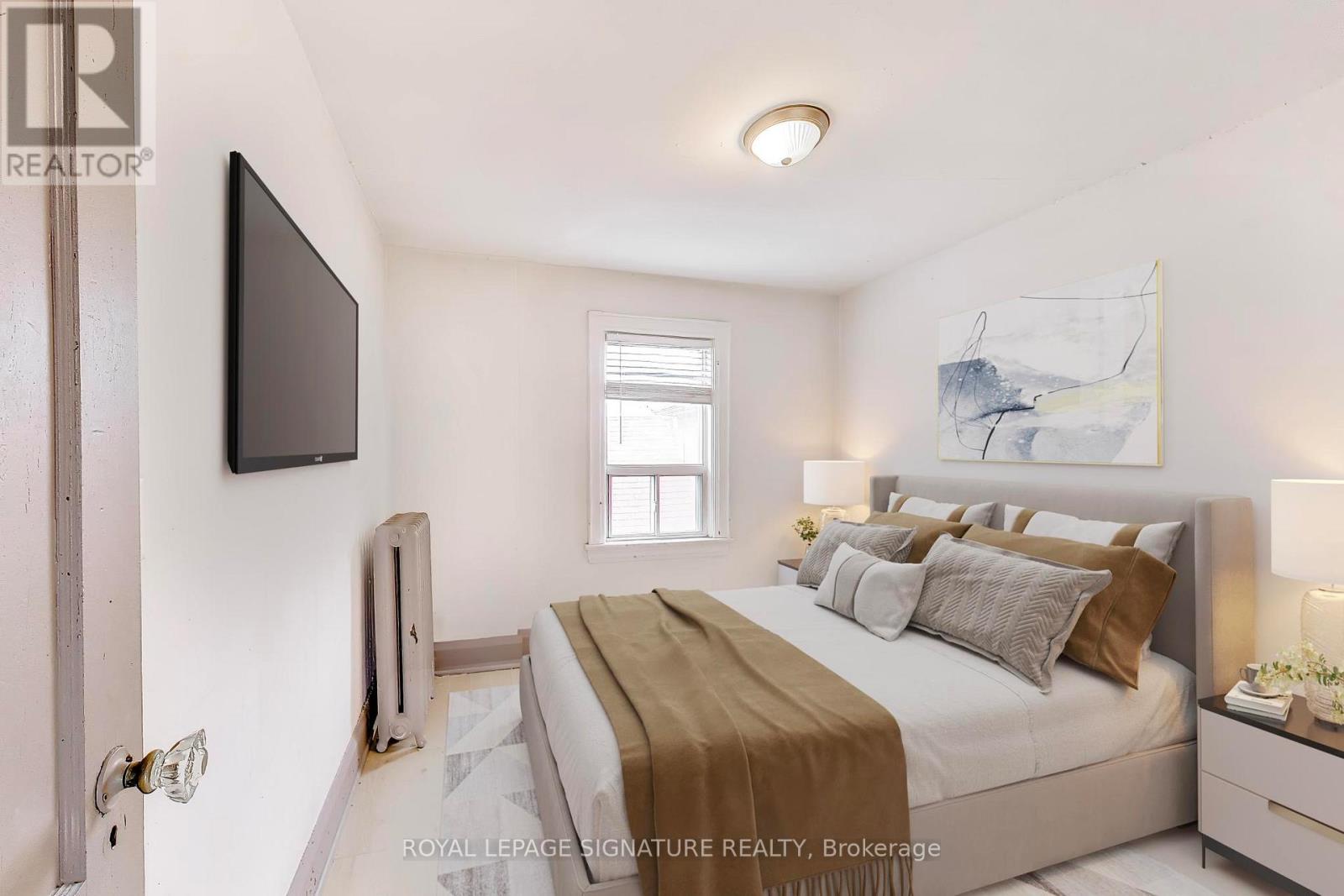 300 Concord Avenue, Toronto, Ontario  M6H 2P6 - Photo 16 - W12964712