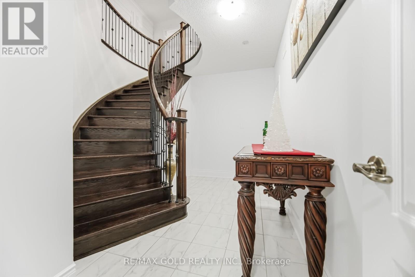 72 Midsummer Drive, Brampton, Ontario  L6P 3E4 - Photo 28 - W12964720