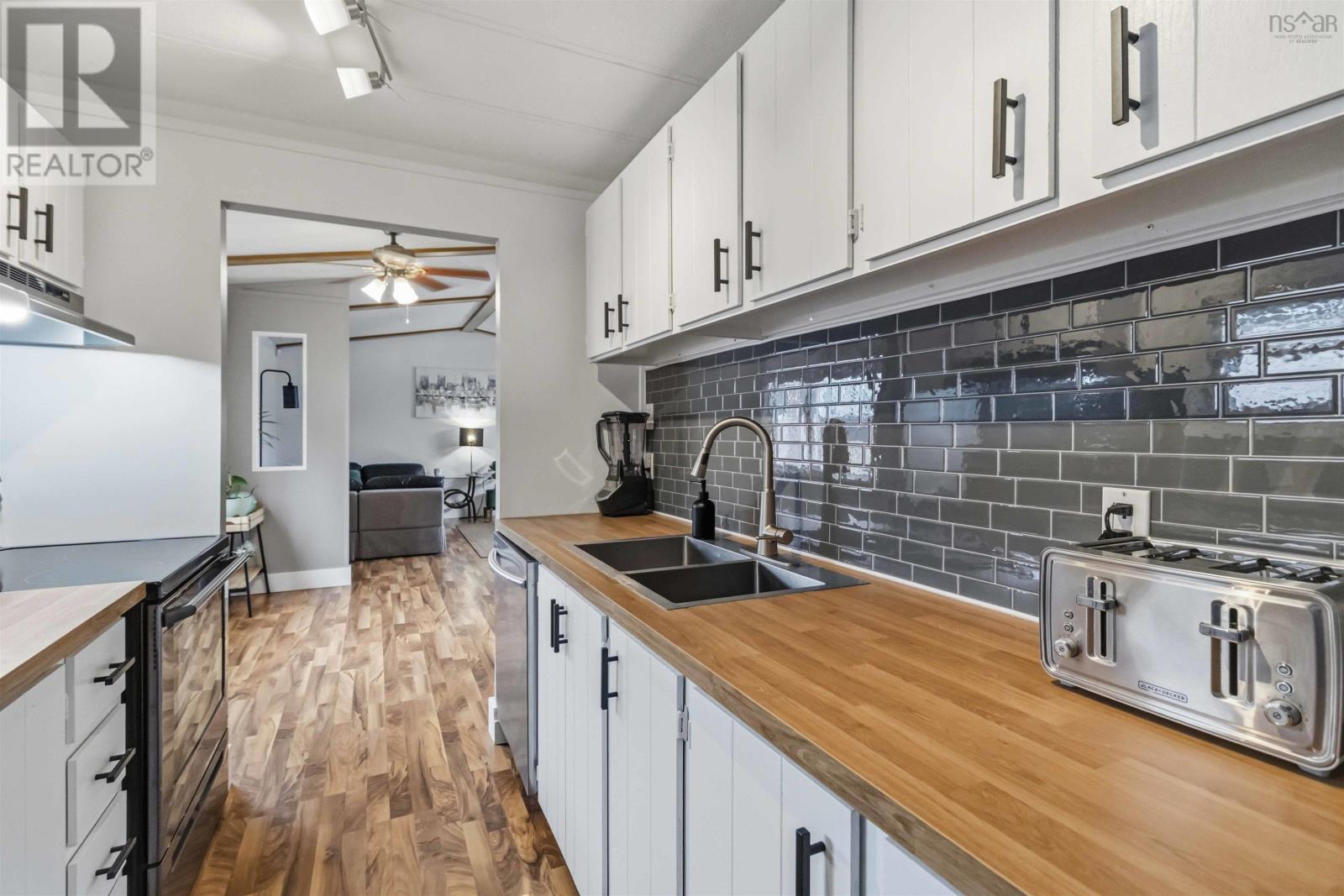 34 Hughes Drive, Middle Sackville, Nova Scotia  B4E 2Y2 - Photo 11 - 202606457