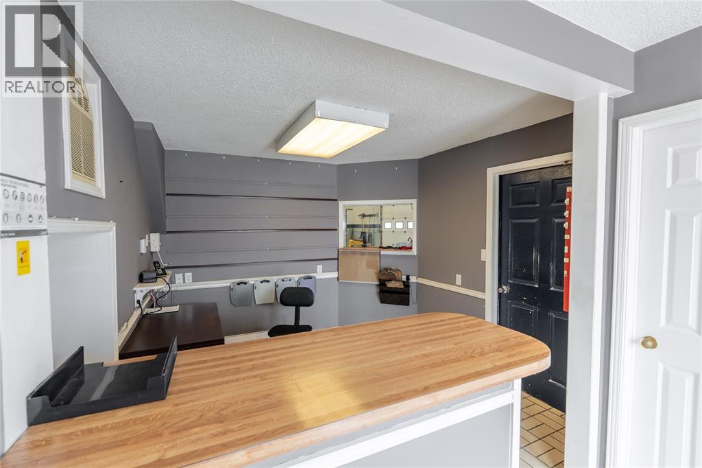 768 Confederation Street, Sarnia, Ontario  N7T 2E3 - Photo 10 - 26007228