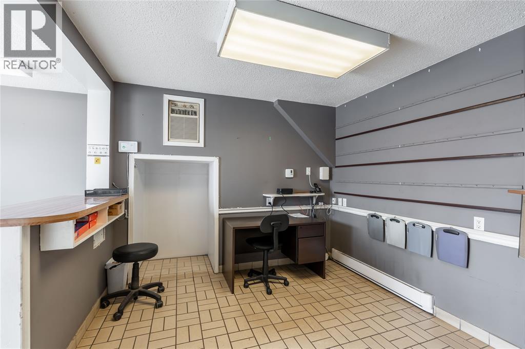 768 Confederation Street, Sarnia, Ontario  N7T 2E3 - Photo 12 - 26007228