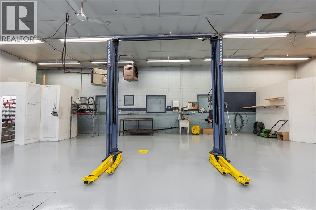 768 Confederation Street, Sarnia, Ontario  N7T 2E3 - Photo 21 - 26007228