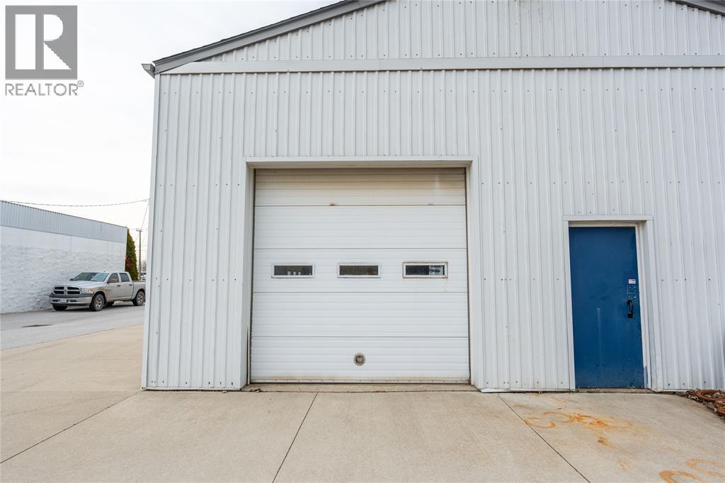 768 Confederation Street, Sarnia, Ontario  N7T 2E3 - Photo 7 - 26007228