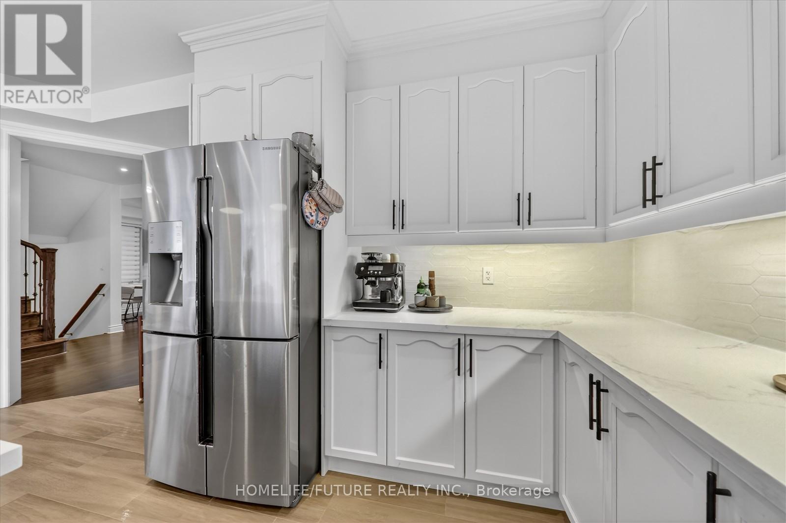 1016 Poppy Lane, Newmarket (Stonehaven-Wyndham), Ontario  L3X 3H6 - Photo 17 - N12962184