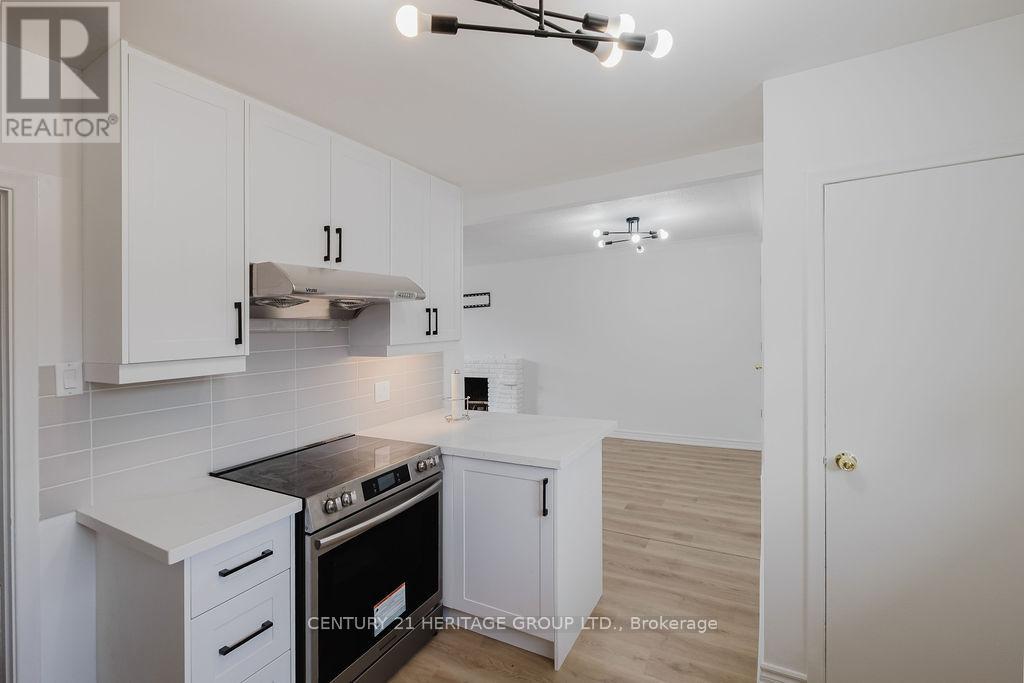 142 Kingslynn Drive, King (King City), Ontario  L7B 1H1 - Photo 9 - N12947882