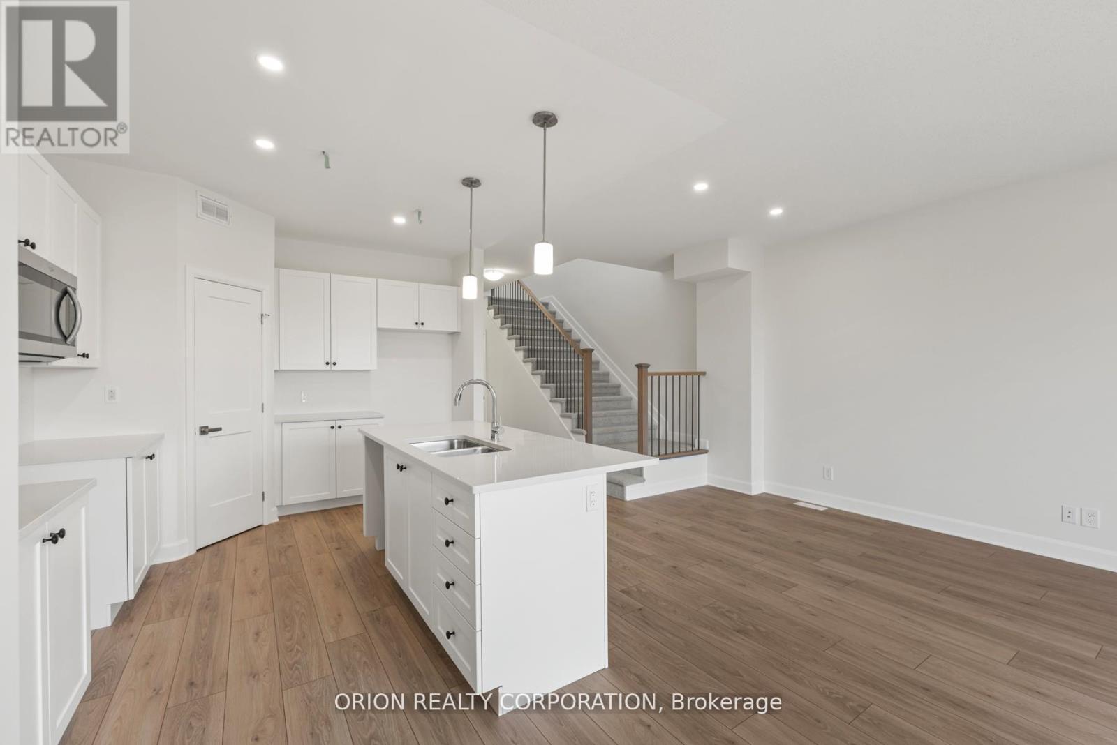 418 Buckthorn Drive, Kingston, Ontario  K7P 0V6 - Photo 11 - X12964234