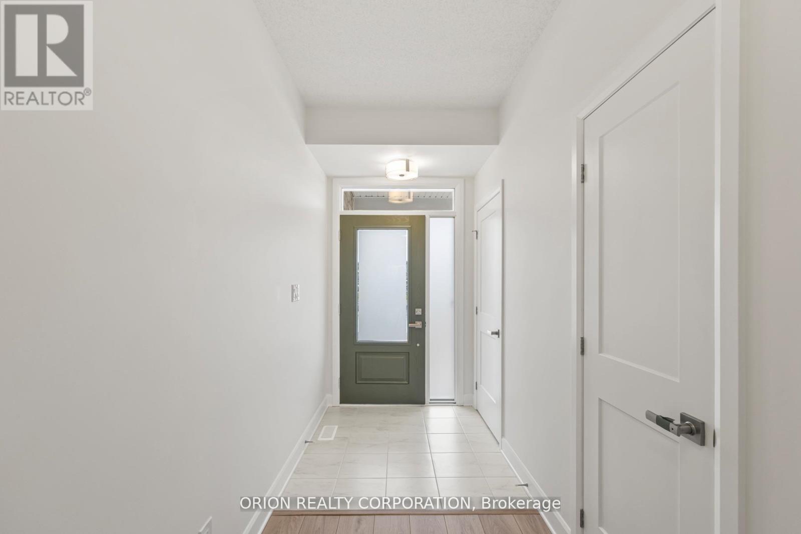 418 Buckthorn Drive, Kingston, Ontario  K7P 0V6 - Photo 2 - X12964234