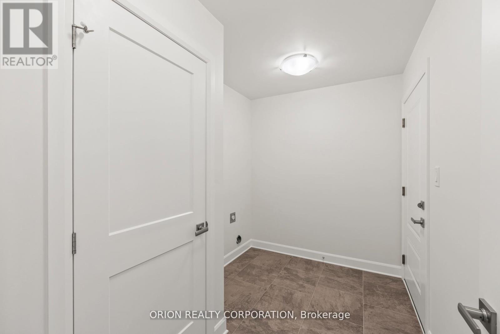 418 Buckthorn Drive, Kingston, Ontario  K7P 0V6 - Photo 4 - X12964234