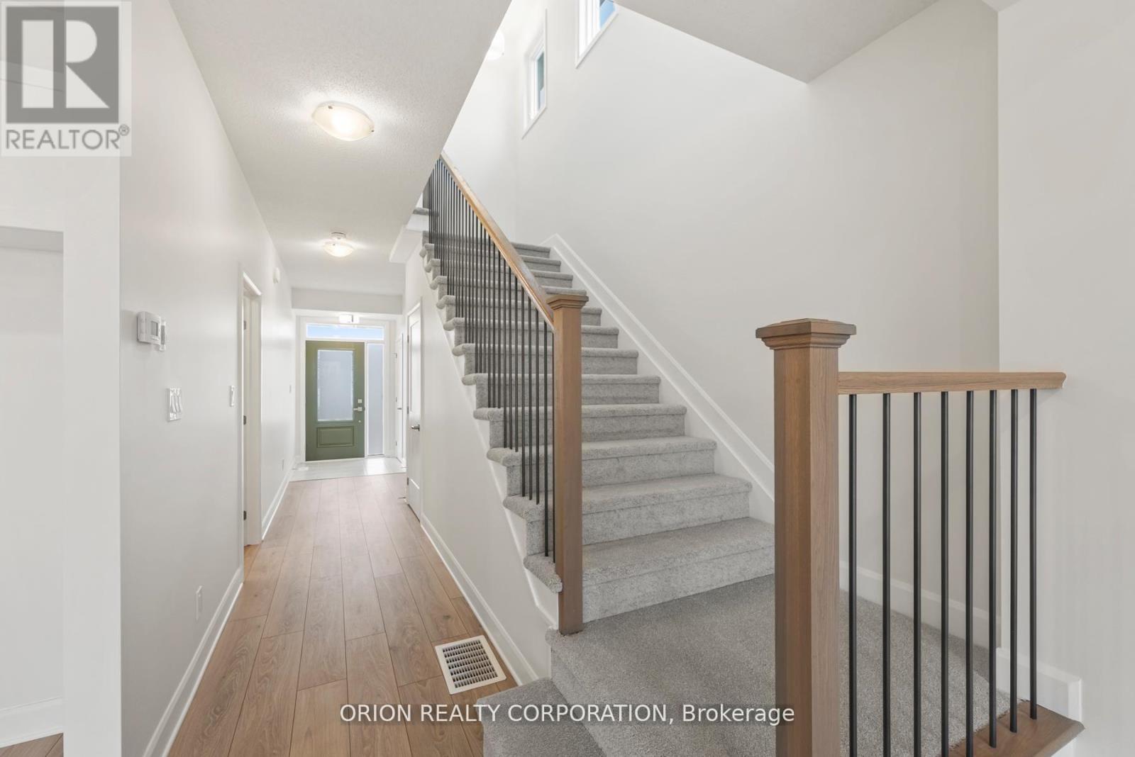 418 Buckthorn Drive, Kingston, Ontario  K7P 0V6 - Photo 6 - X12964234