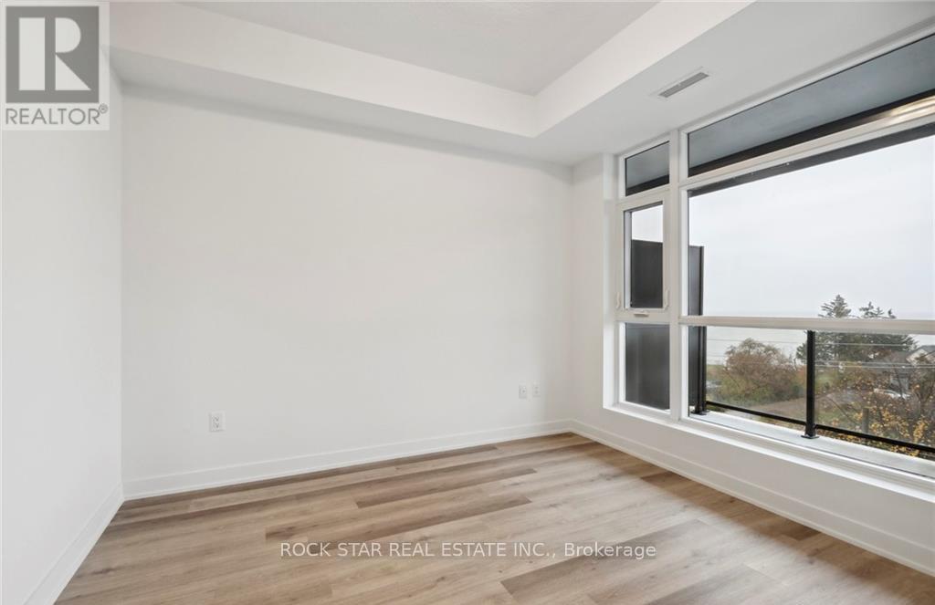 417 - 600 North Service Road, Hamilton, Ontario  L8E 5A7 - Photo 13 - X12964298