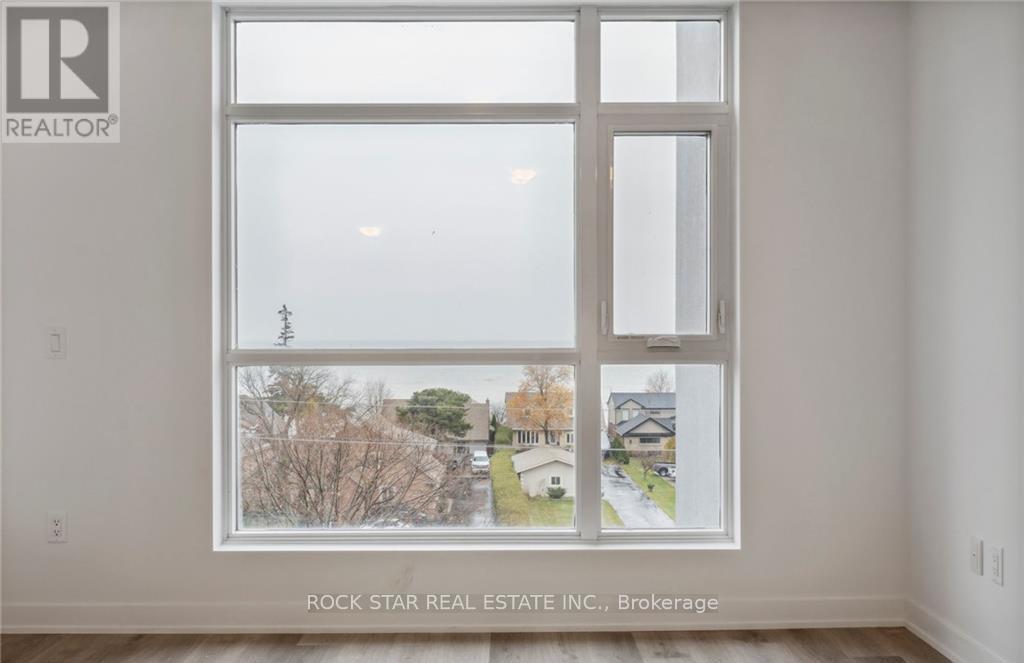 417 - 600 North Service Road, Hamilton, Ontario  L8E 5A7 - Photo 14 - X12964298