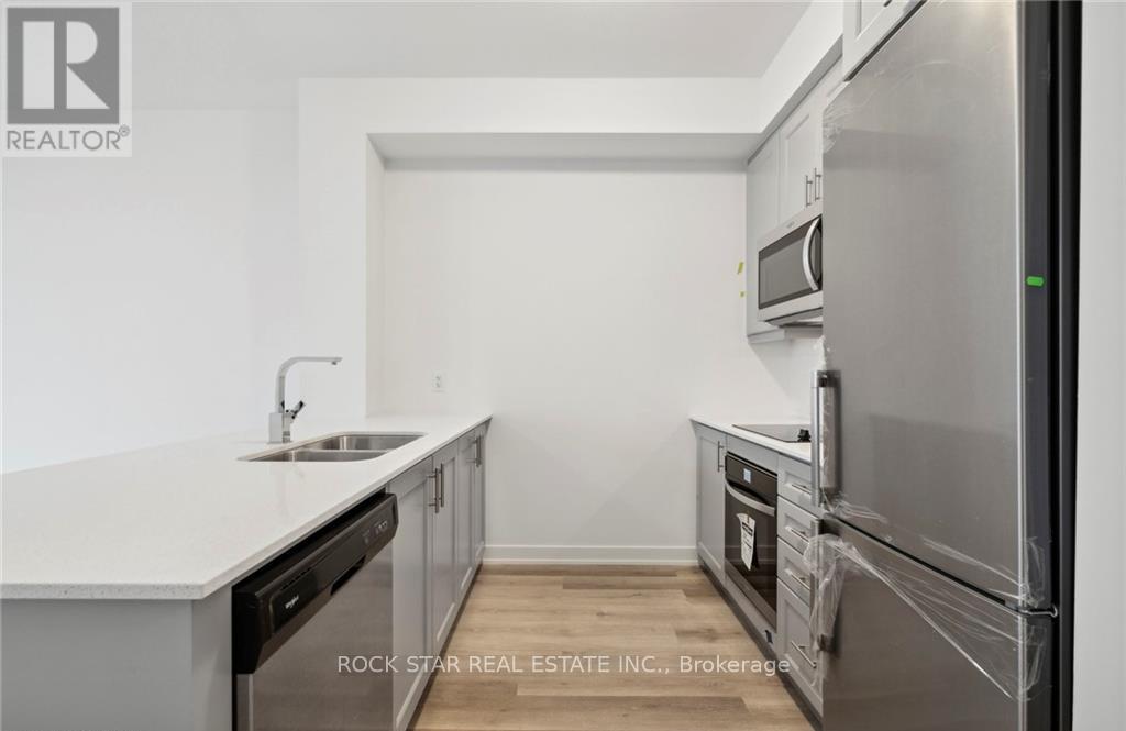 417 - 600 North Service Road, Hamilton, Ontario  L8E 5A7 - Photo 6 - X12964298