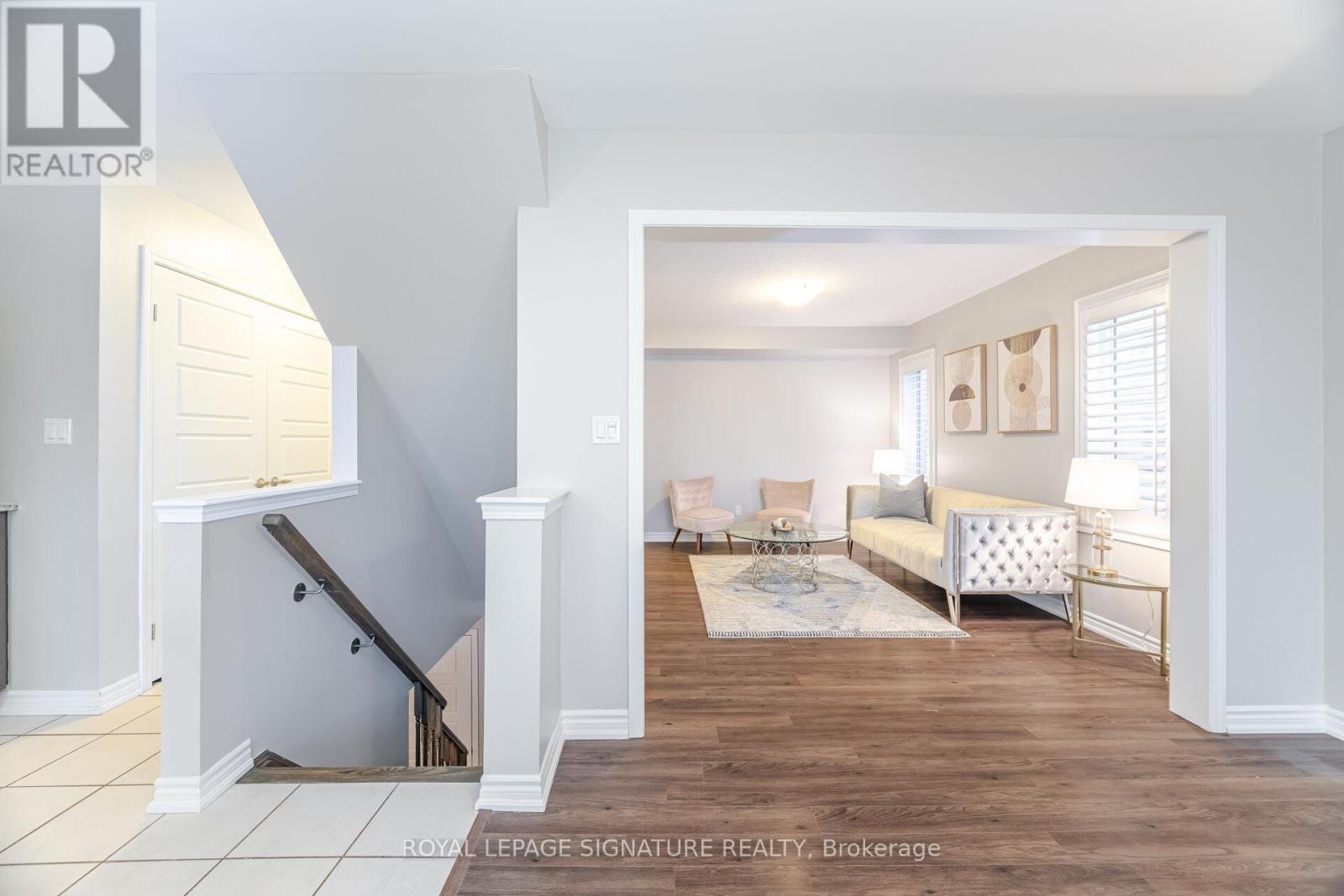 514 Goldenrod Lane, Kitchener, Ontario  N2R 0Y7 - Photo 10 - X12964366