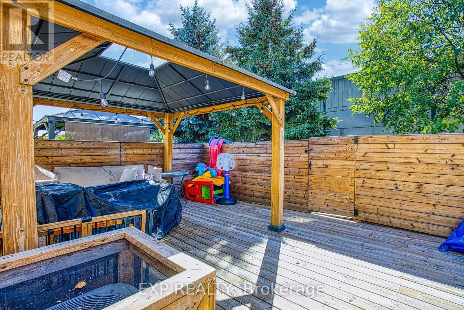 2 - 25 Ivybridge Drive, Hamilton, Ontario  L8E 0A5 - Photo 30 - X12964382