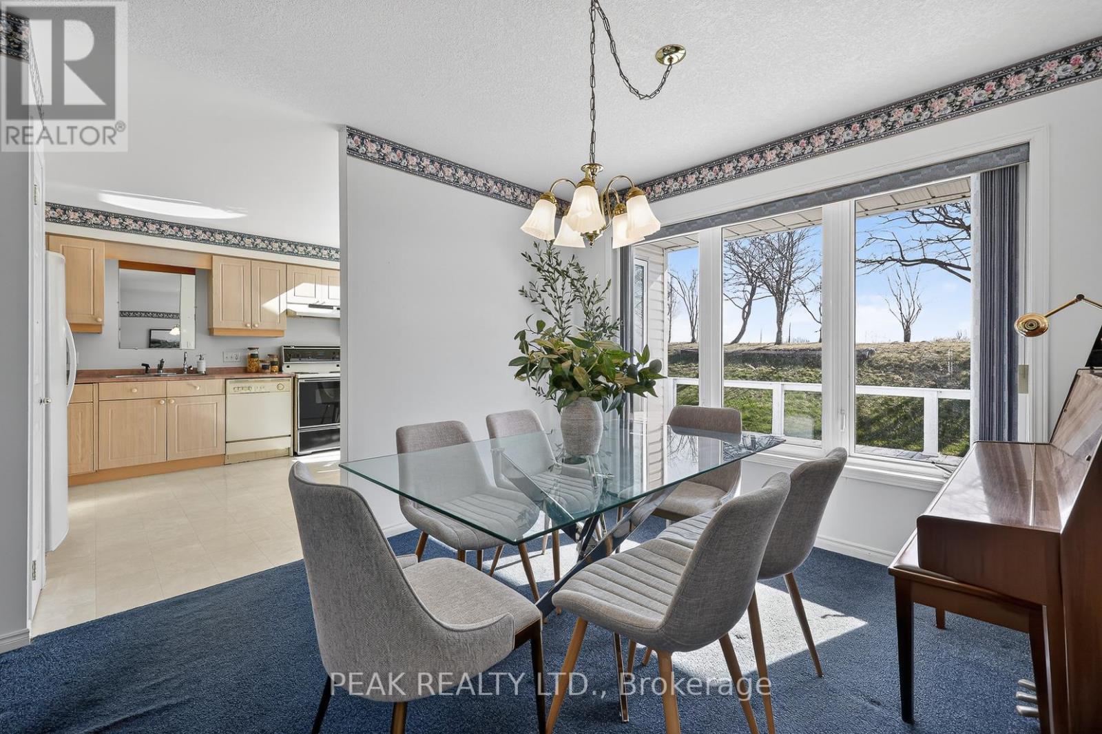 39 Summit Crescent, Wilmot, Ontario  N3A 2G4 - Photo 7 - X12964394