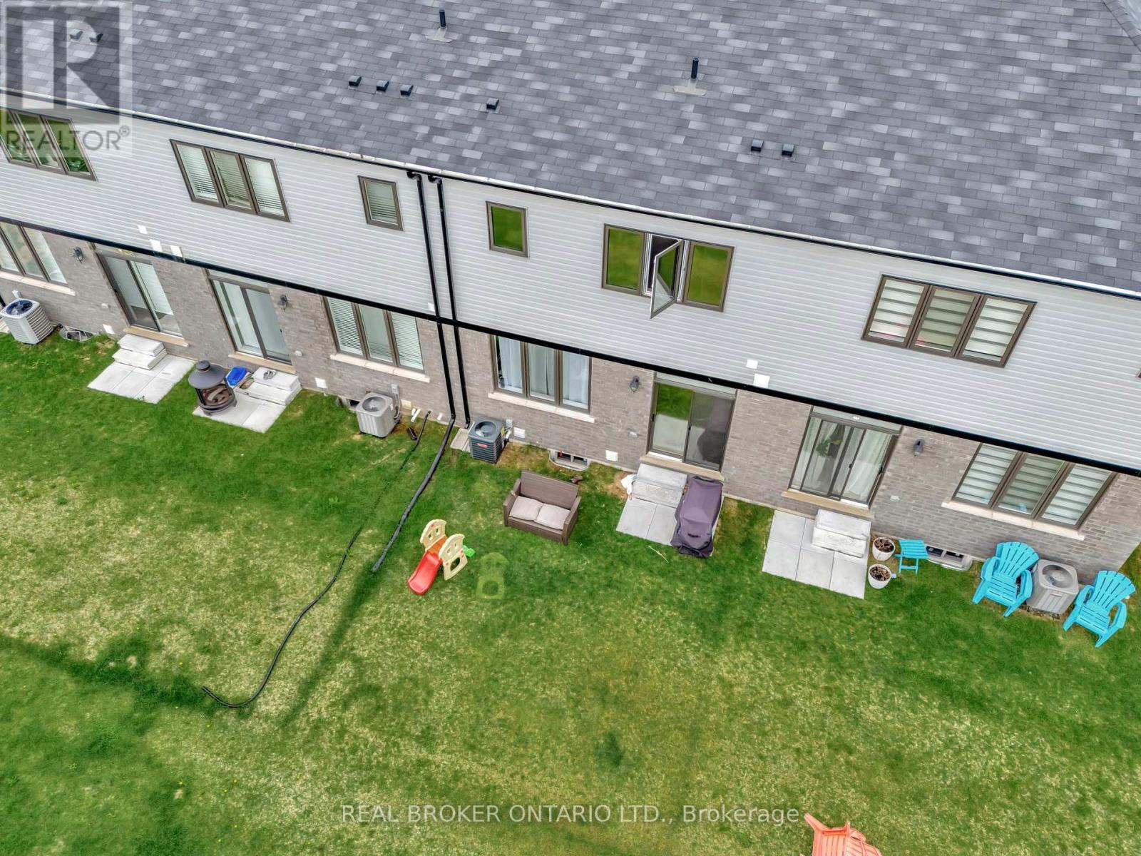 10 Owl Lane, Haldimand, Ontario  N3W 0G4 - Photo 24 - X12964442