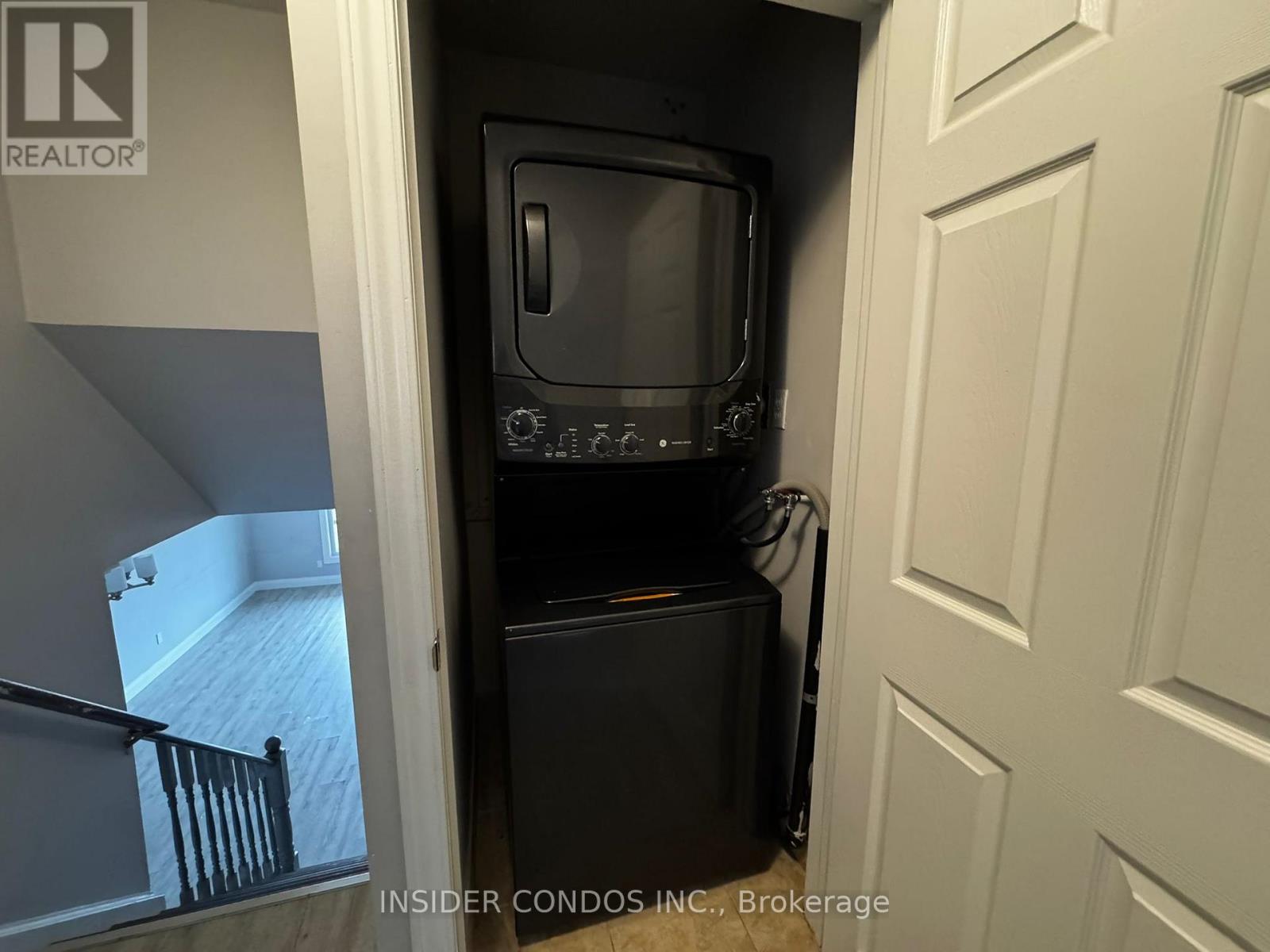 Upper - 49 Doncaster Drive, Brampton, Ontario  L6T 1S8 - Photo 19 - W12780522