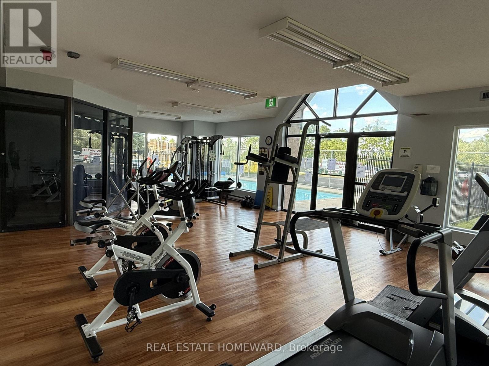 Photo 11 of 15 for 1505 - 860 Commissioners Road E