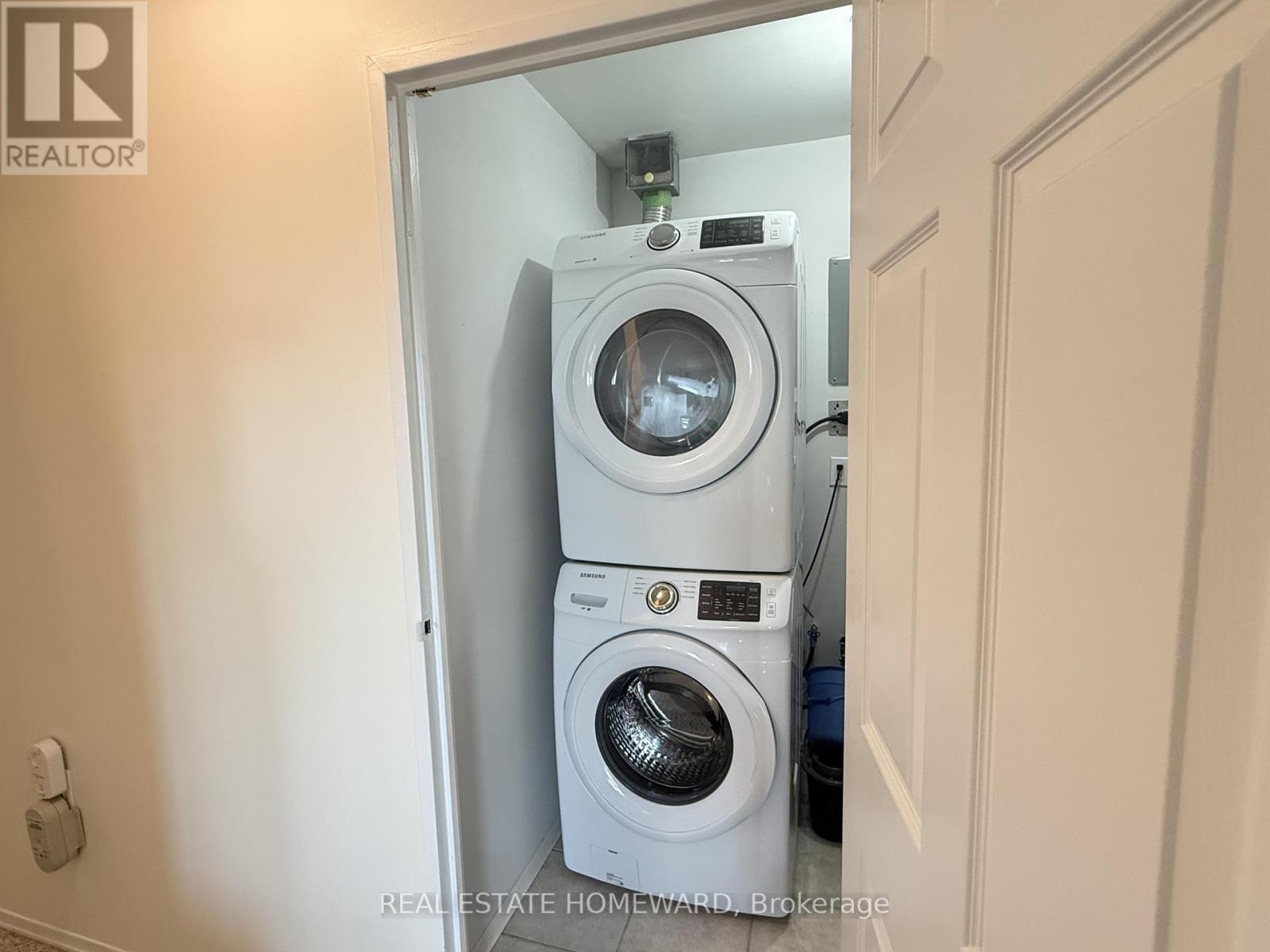 Photo 7 of 15 for 1505 - 860 Commissioners Road E