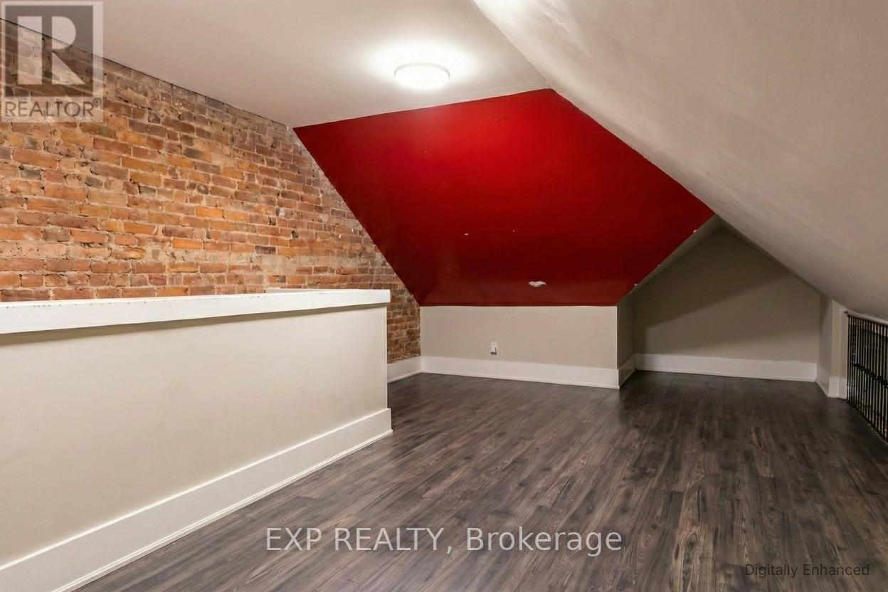 27 Ashley Street, Hamilton, Ontario  L8L 5S5 - Photo 17 - X12964568