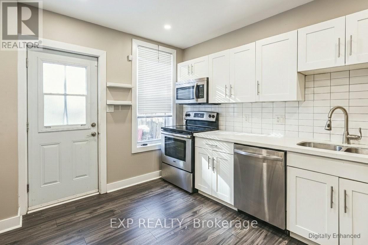 27 Ashley Street, Hamilton, Ontario  L8L 5S5 - Photo 5 - X12964568