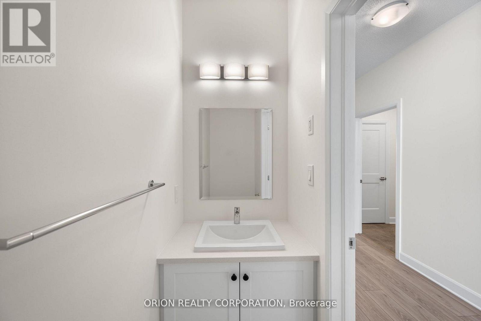 414 Buckthorn Drive, Kingston, Ontario  K7P 0V6 - Photo 5 - X12964574