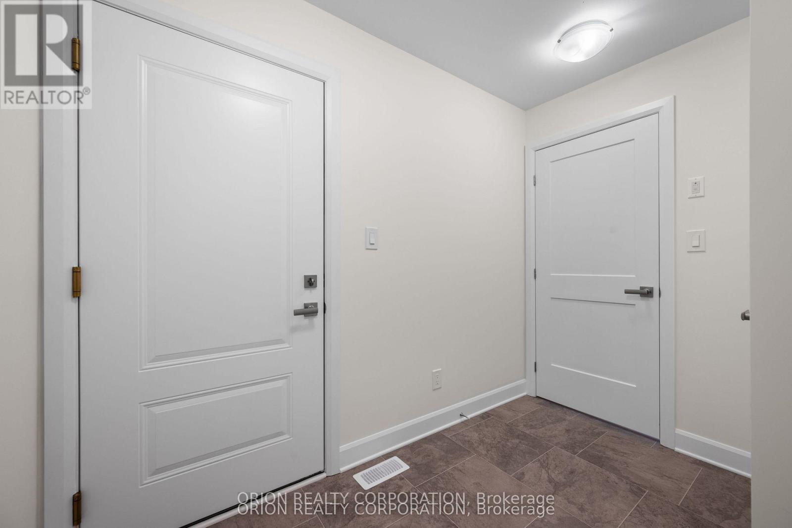 414 Buckthorn Drive, Kingston, Ontario  K7P 0V6 - Photo 7 - X12964574