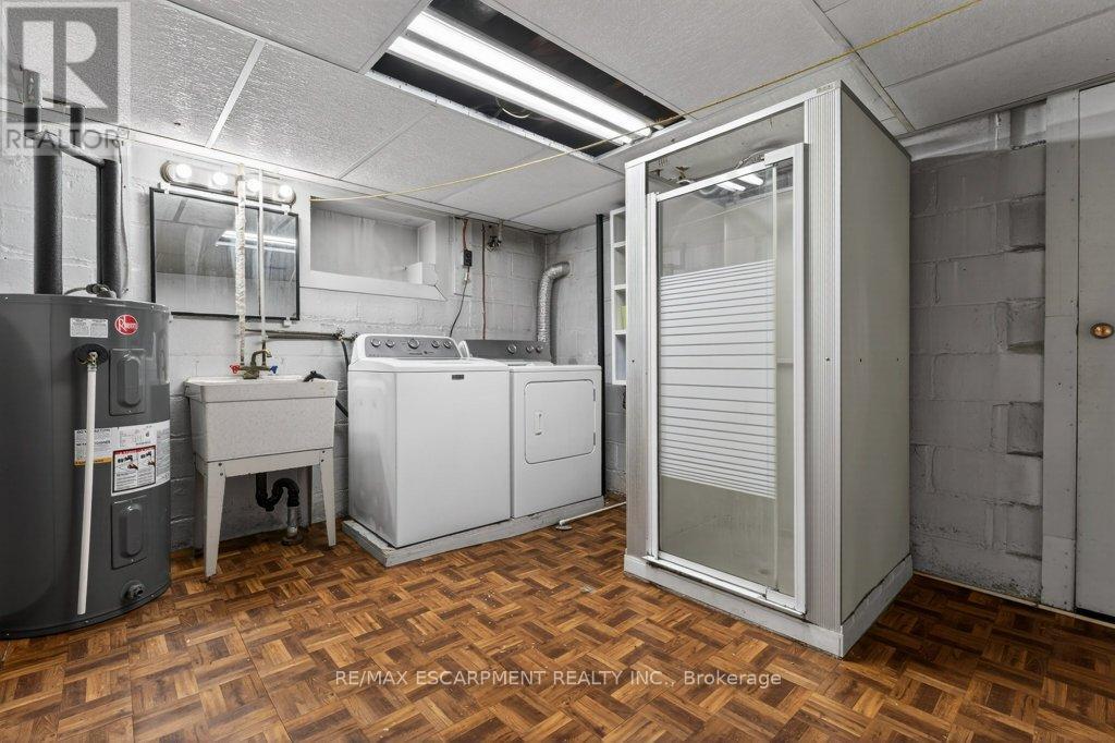 69 West 4th Street, Hamilton, Ontario  L9C 3M6 - Photo 35 - X12964606