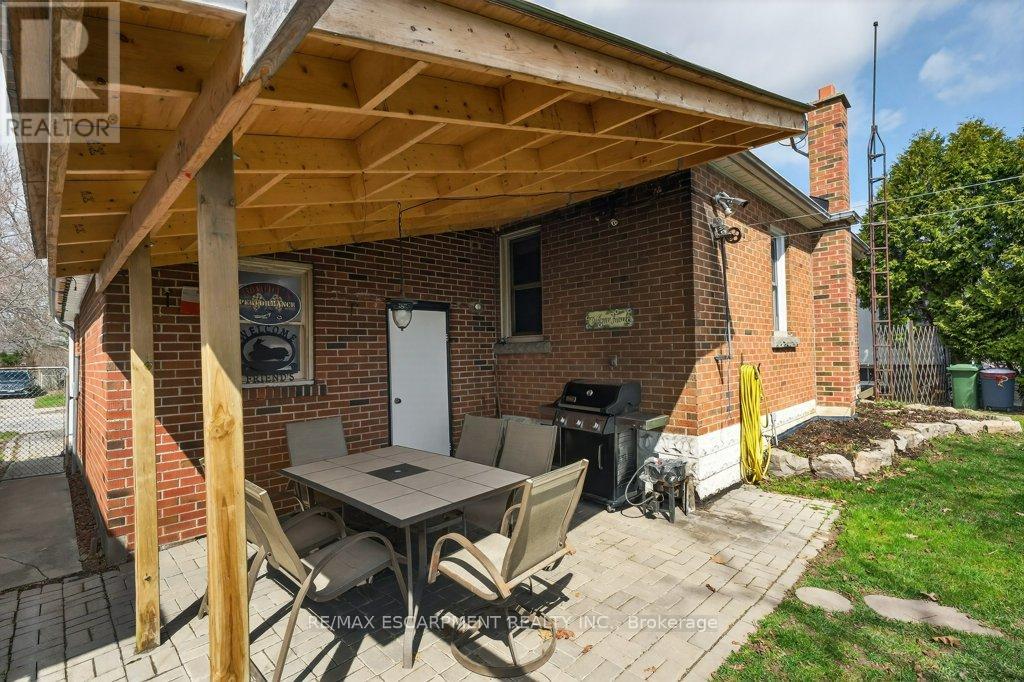 69 West 4th Street, Hamilton, Ontario  L9C 3M6 - Photo 40 - X12964606