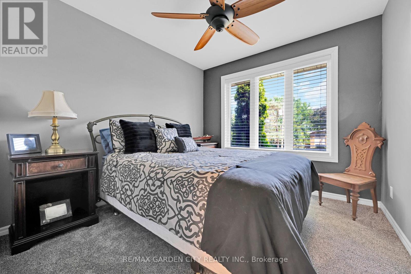 8 Bendamere Drive, Grimsby, Ontario  L3M 2N3 - Photo 15 - X12964662