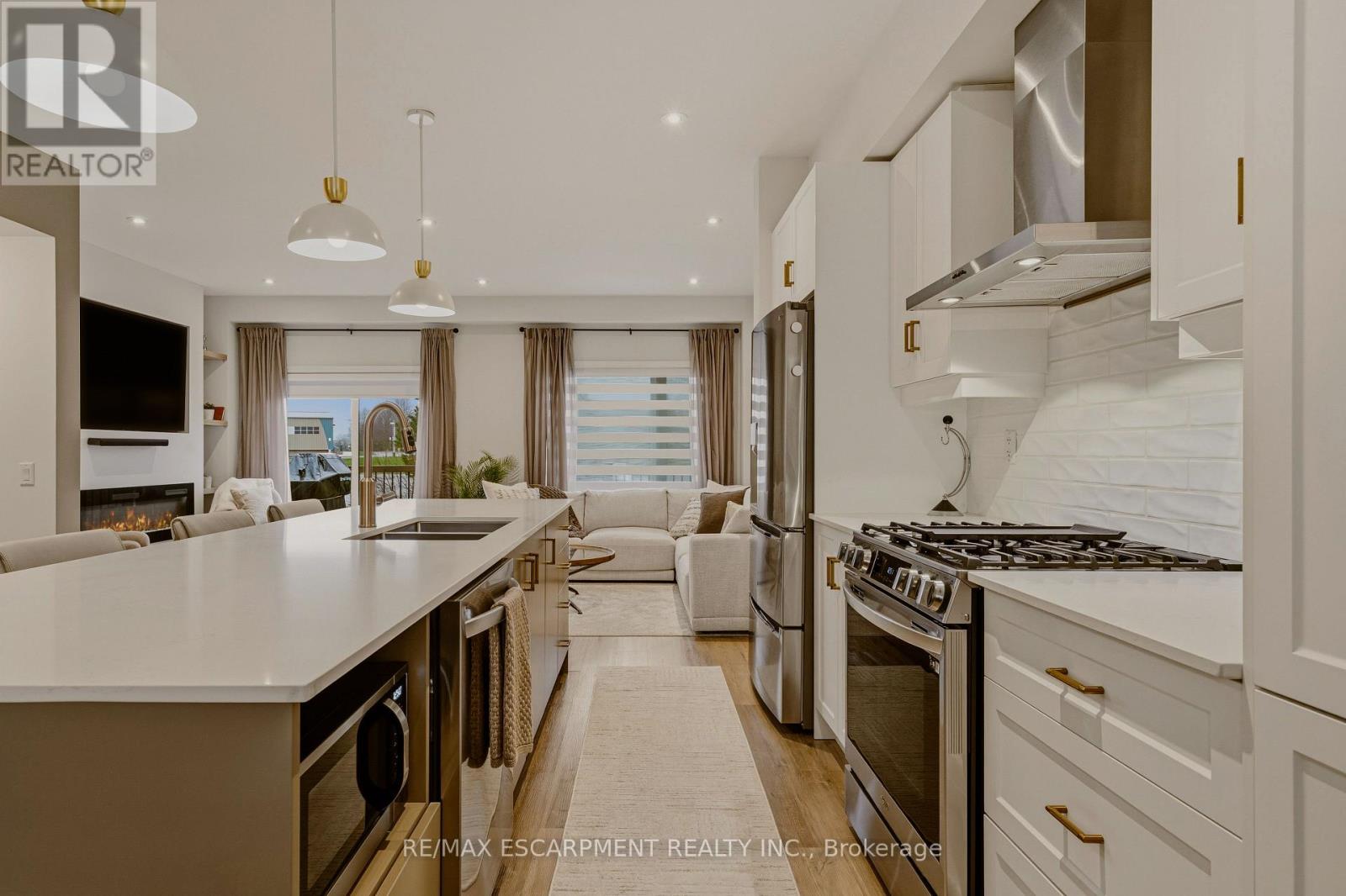 7 Cadwell Lane, Hamilton, Ontario  L9C 0E7 - Photo 19 - X12964666