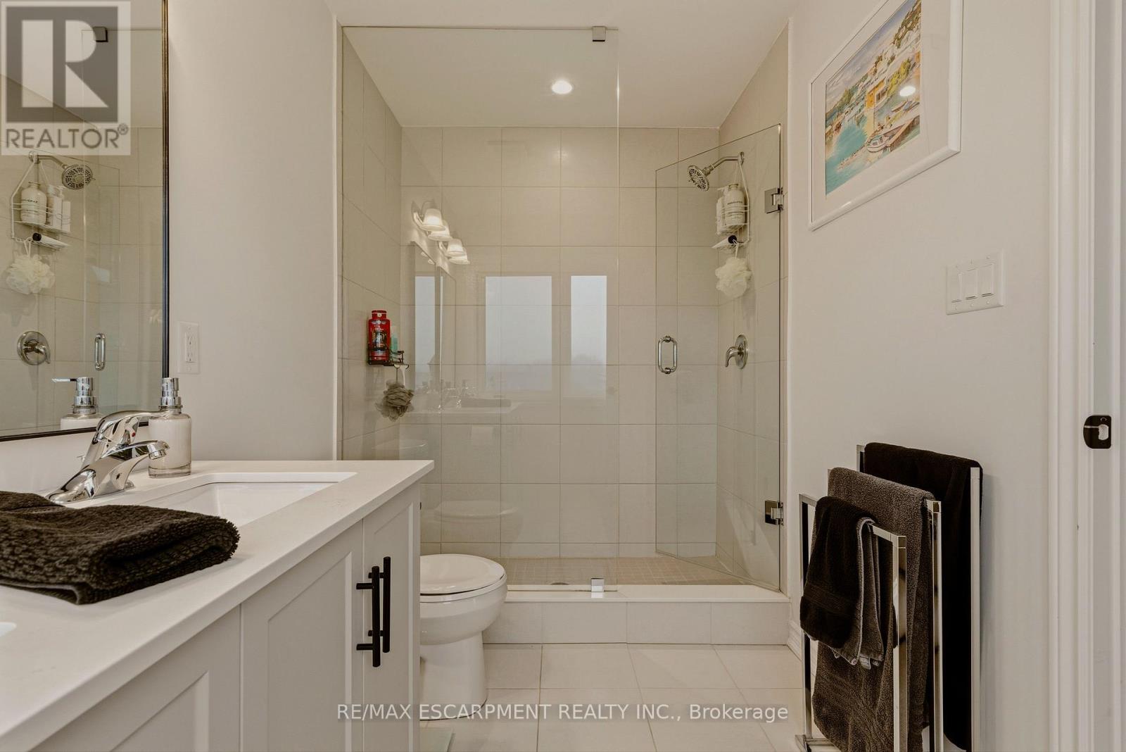 7 Cadwell Lane, Hamilton, Ontario  L9C 0E7 - Photo 36 - X12964666