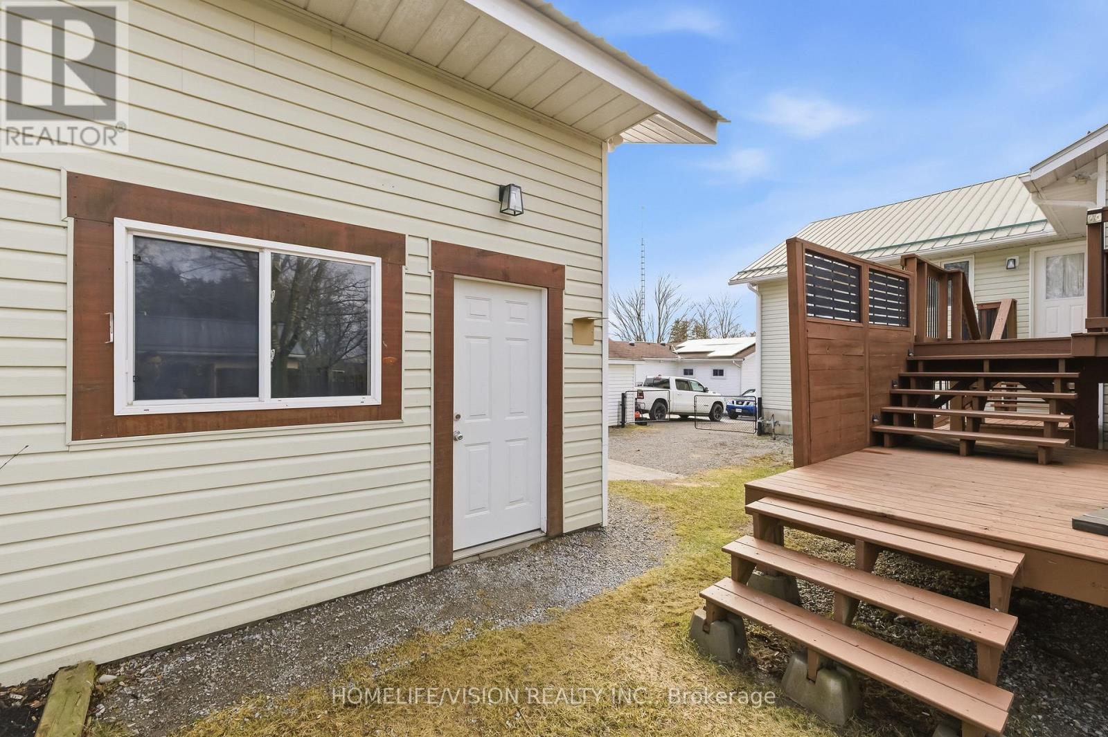 40 Mcgill Drive, Kawartha Lakes, Ontario  L0B 1K0 - Photo 40 - X12964676