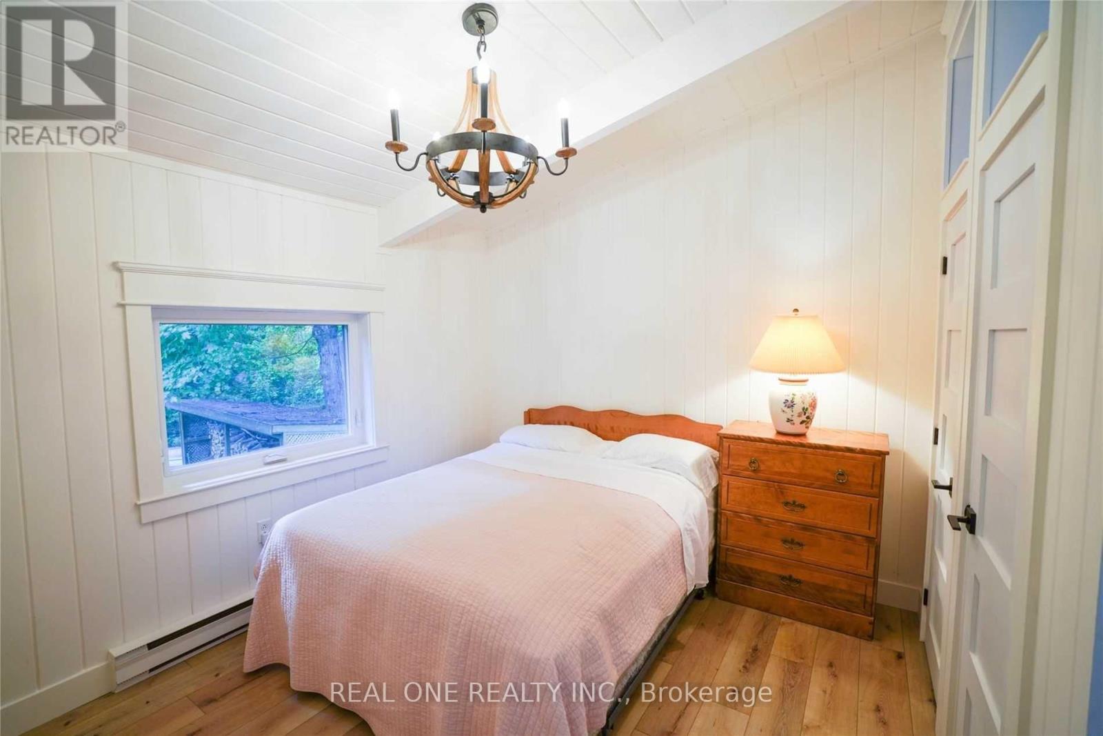 1 Muskoka Estates Road, Muskoka Lakes, Ontario  P0B 1J0 - Photo 13 - X12964734