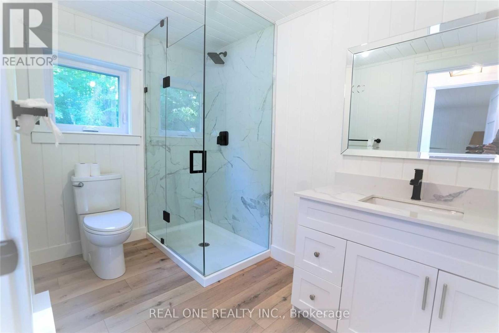 1 Muskoka Estates Road, Muskoka Lakes, Ontario  P0B 1J0 - Photo 17 - X12964734