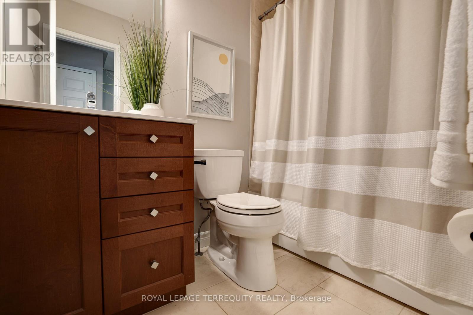 369 Rosegate Way, Oakville (Wc Wedgewood Creek), Ontario  L6H 6K1 - Photo 24 - W12961558