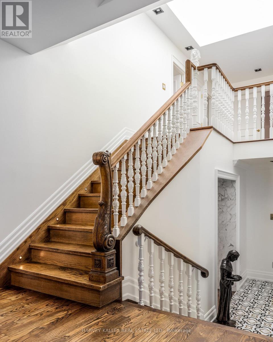 42 Fifeshire Road, Toronto, Ontario  M2L 2G6 - Photo 17 - C12963998