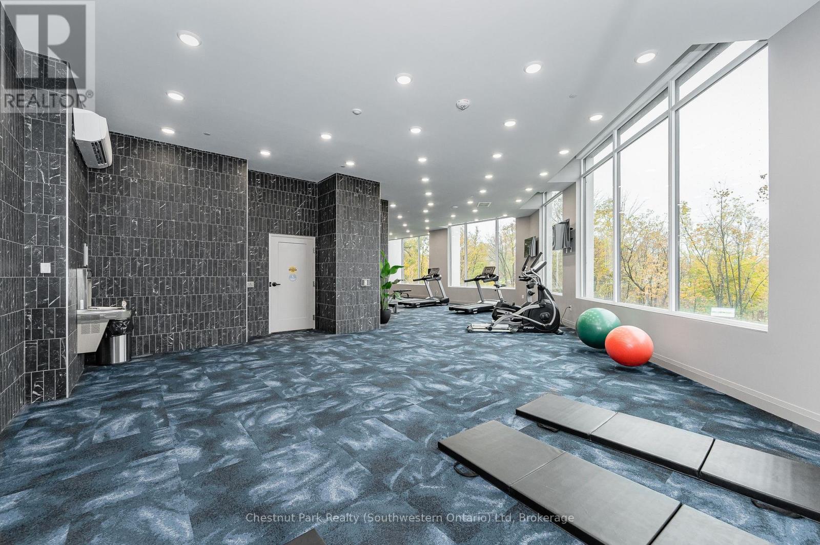 502 - 71 Wyndham Street S, Guelph, Ontario  N1E 5R3 - Photo 34 - X12964858