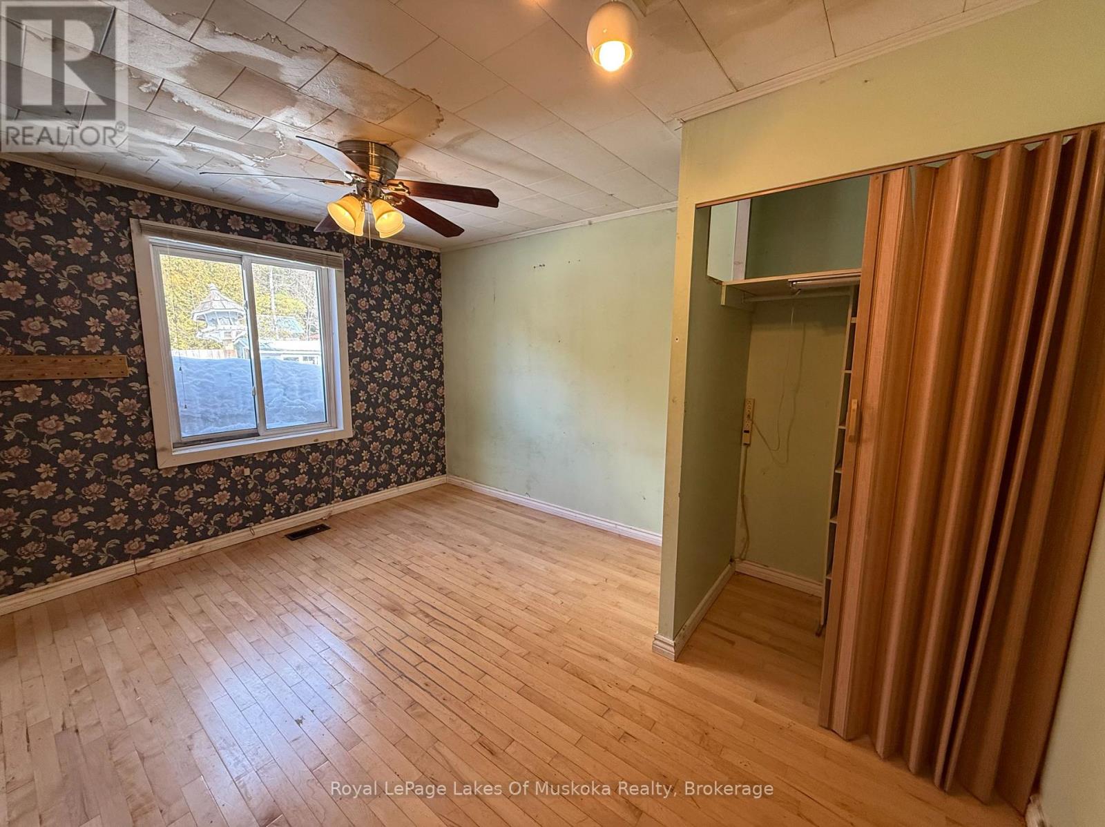 1071 Naismith Road, Bracebridge (Macaulay), Ontario  P1L 1X4 - Photo 9 - X12964936