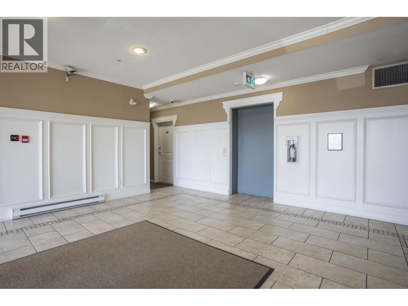 302 22363 Selkirk Avenue, Maple Ridge, British Columbia  V2X 2X6 - Photo 25 - R3107284