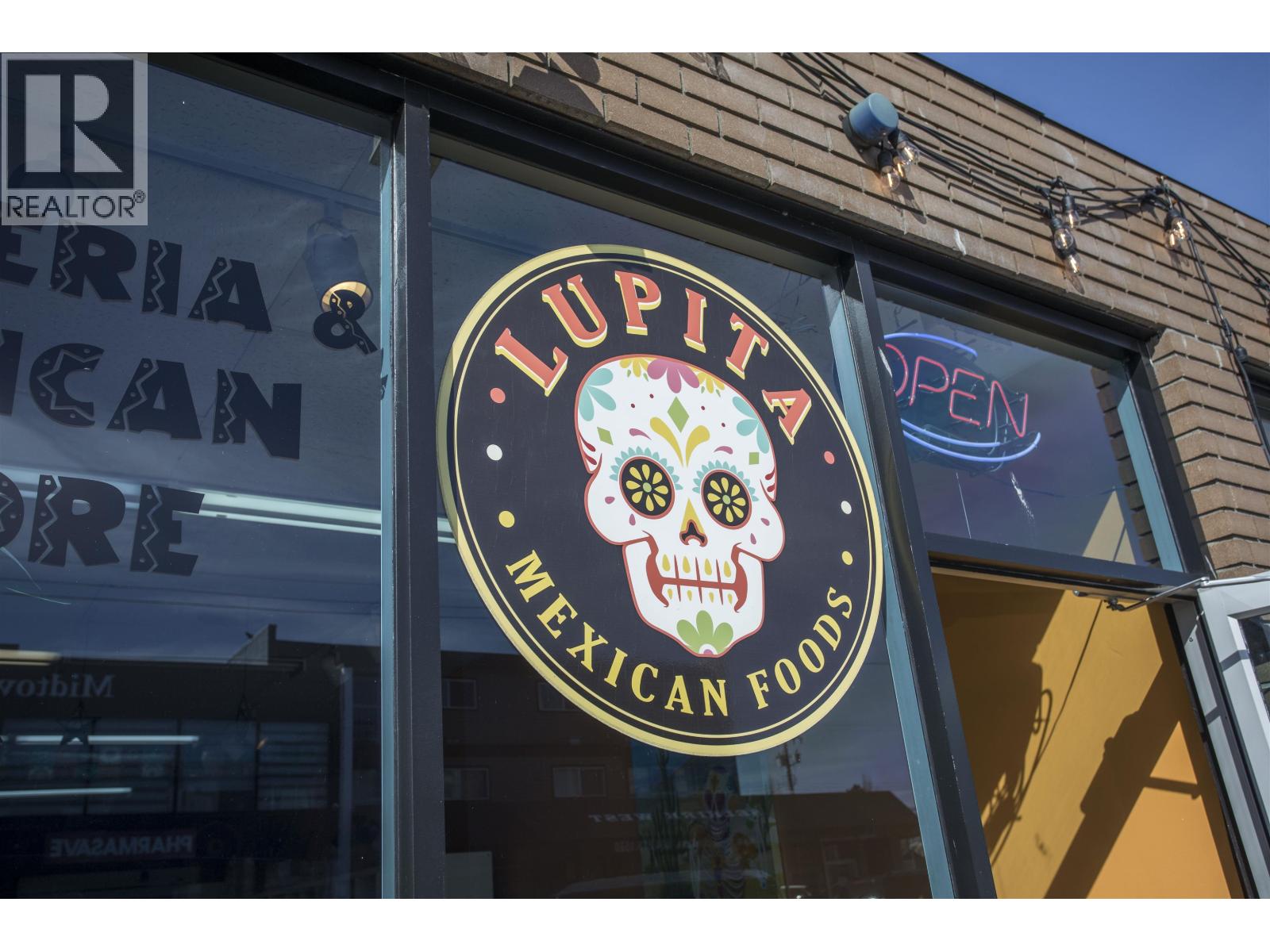 302 22363 Selkirk Avenue, Maple Ridge, British Columbia  V2X 2X6 - Photo 34 - R3107284