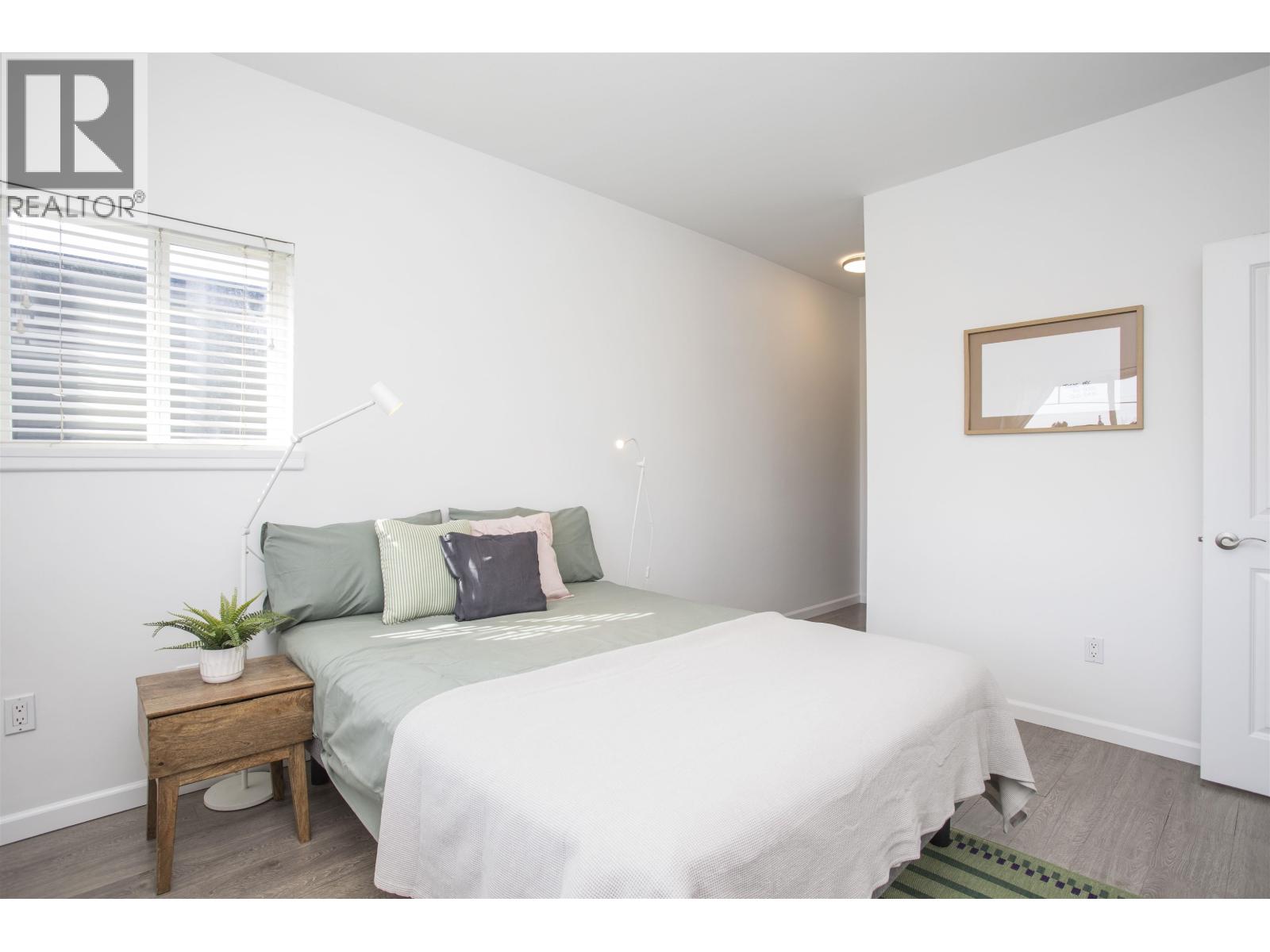 302 22363 Selkirk Avenue, Maple Ridge, British Columbia  V2X 2X6 - Photo 5 - R3107284